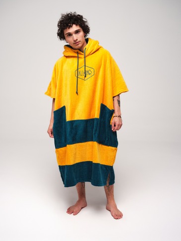 AI-PVCREWS25-GOLD-GREEN