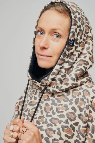 AI-PVCREWS26-LEOPARD